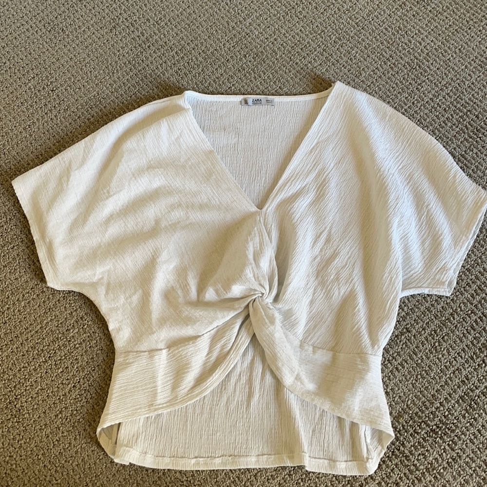 White short sleeved top from Zara
